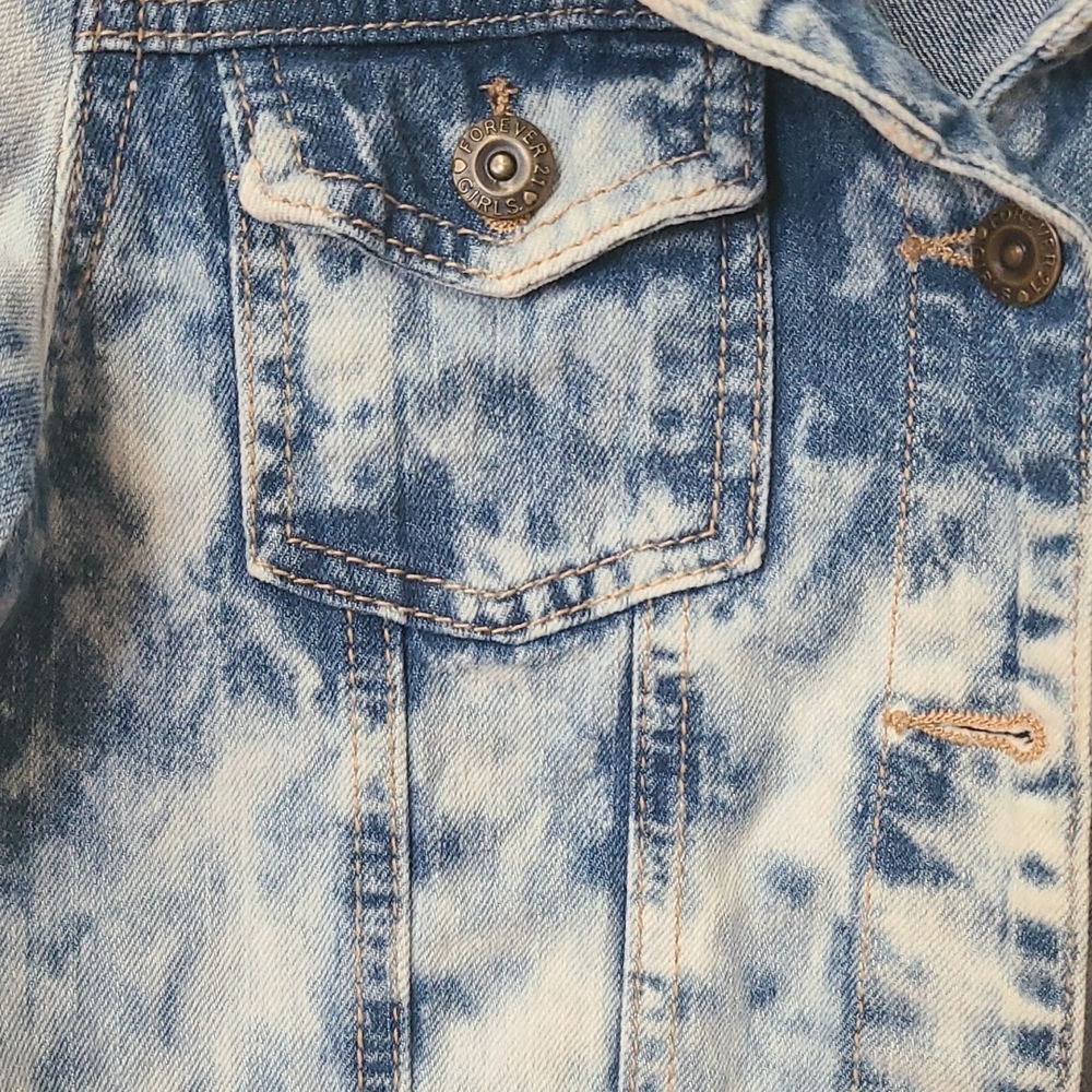 Forever 21 Acid Wash Jean Jacket - Picture 4 of 7